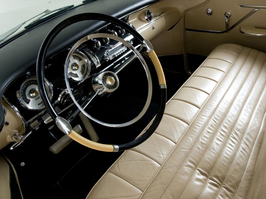 Интерьер Chrysler C-300 1955 года  (фото 81 из 98)